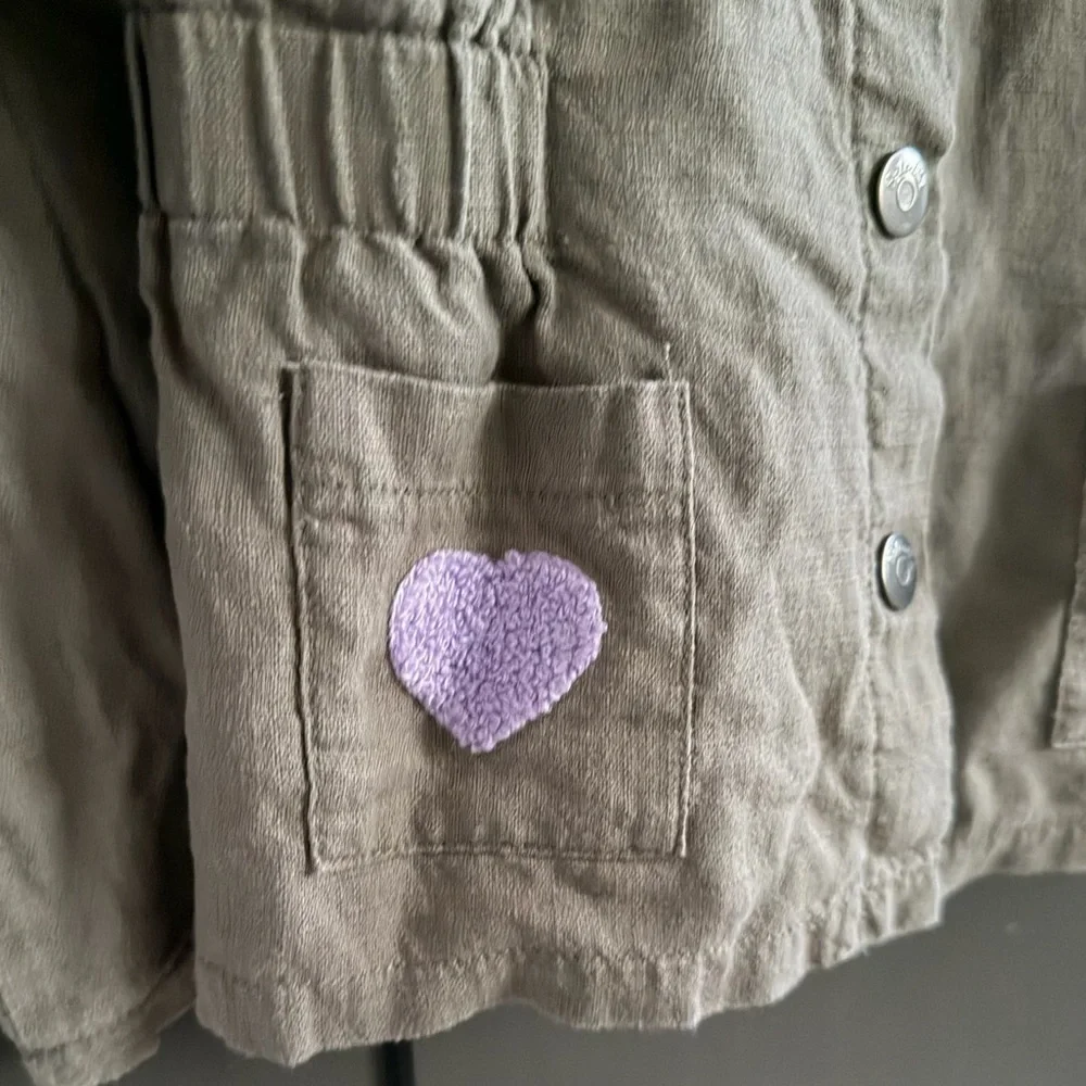 Splendid | Kids Olive Shirt Jacket with Heart Patches | 3 |
